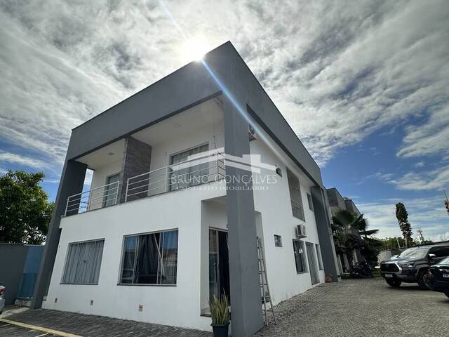 #302 - Apartamento para Venda em Porto Seguro - BA