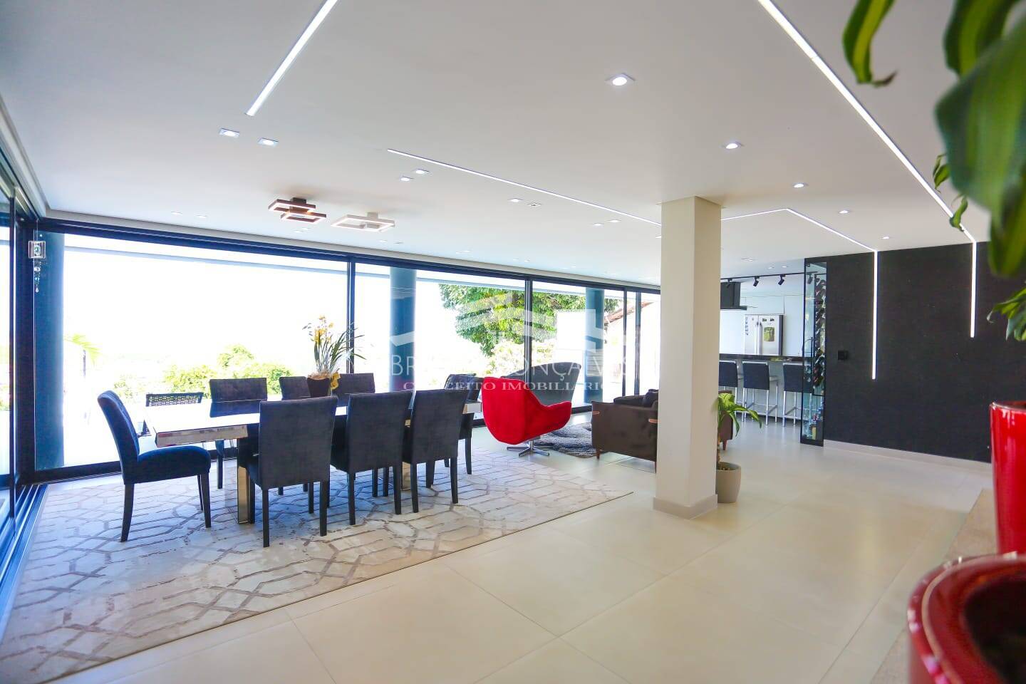 Casa à venda com 4 quartos, 450m² - Foto 9