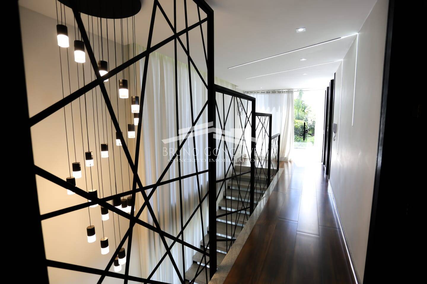 Casa à venda com 4 quartos, 450m² - Foto 22