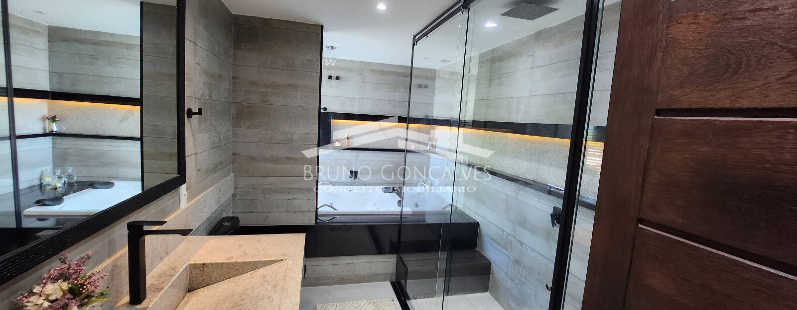 Casa à venda com 4 quartos, 450m² - Foto 27