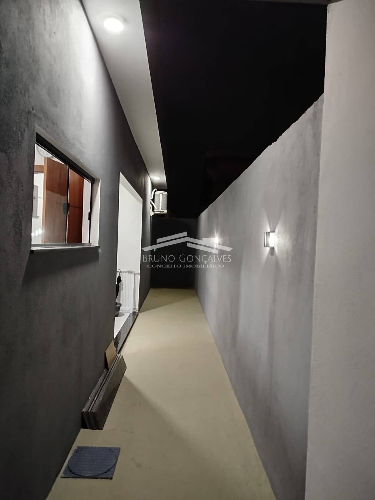 Casa à venda com 3 quartos, 246m² - Foto 11