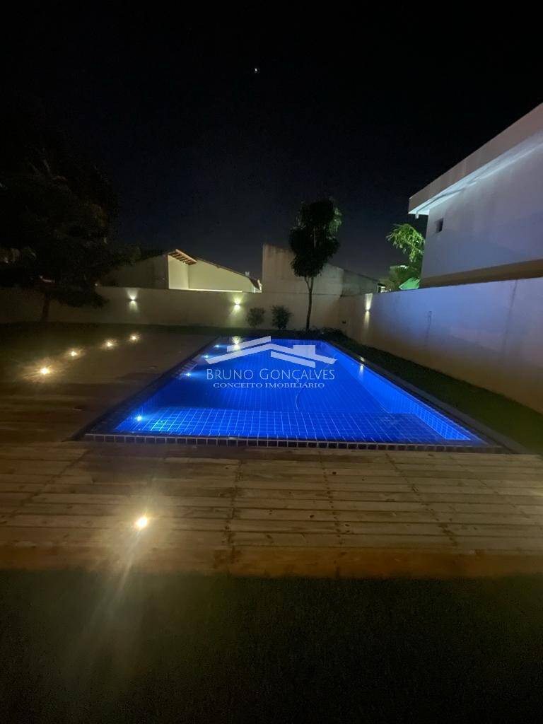 Casa à venda com 4 quartos, 800m² - Foto 8