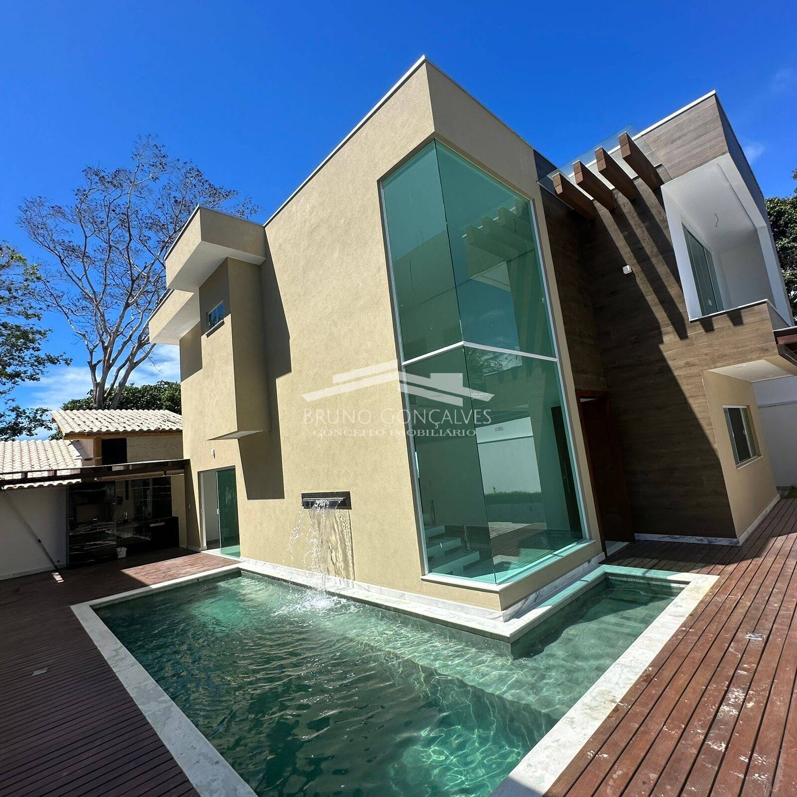 Casa, 4 quartos, 300 m² - Foto 1