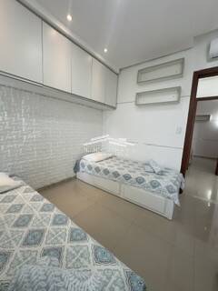Apartamento à venda com 2 quartos, 70m² - Foto 17