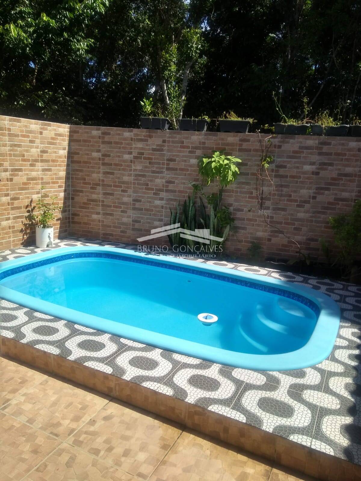 Casa à venda com 2 quartos, 78m² - Foto 4
