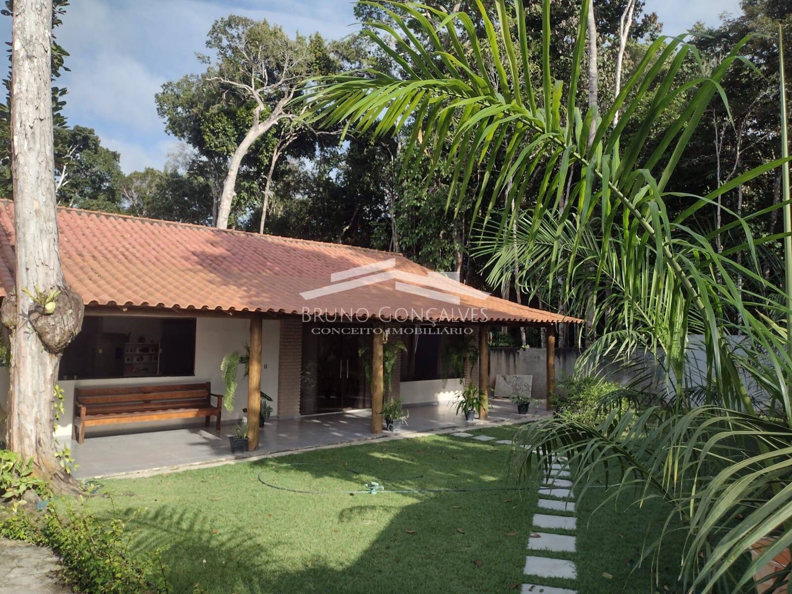 Casa à venda com 4 quartos, 200m² - Foto 20
