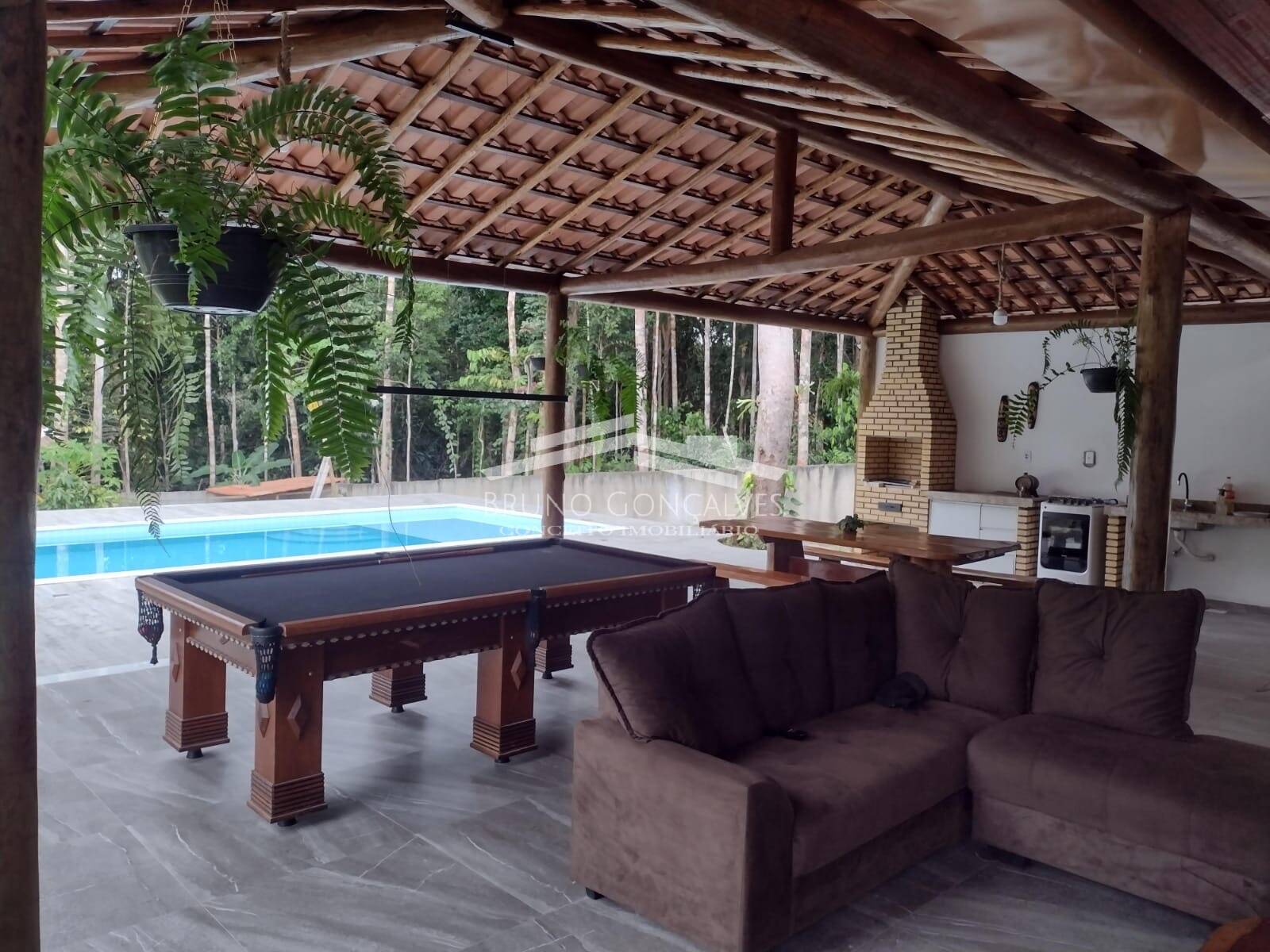 Casa à venda com 4 quartos, 200m² - Foto 23