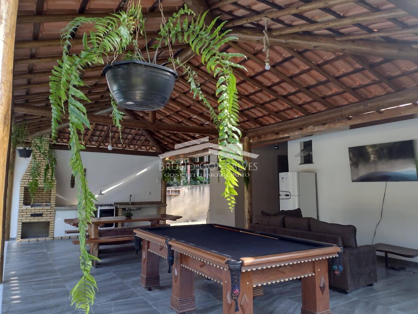 Casa à venda com 4 quartos, 200m² - Foto 25