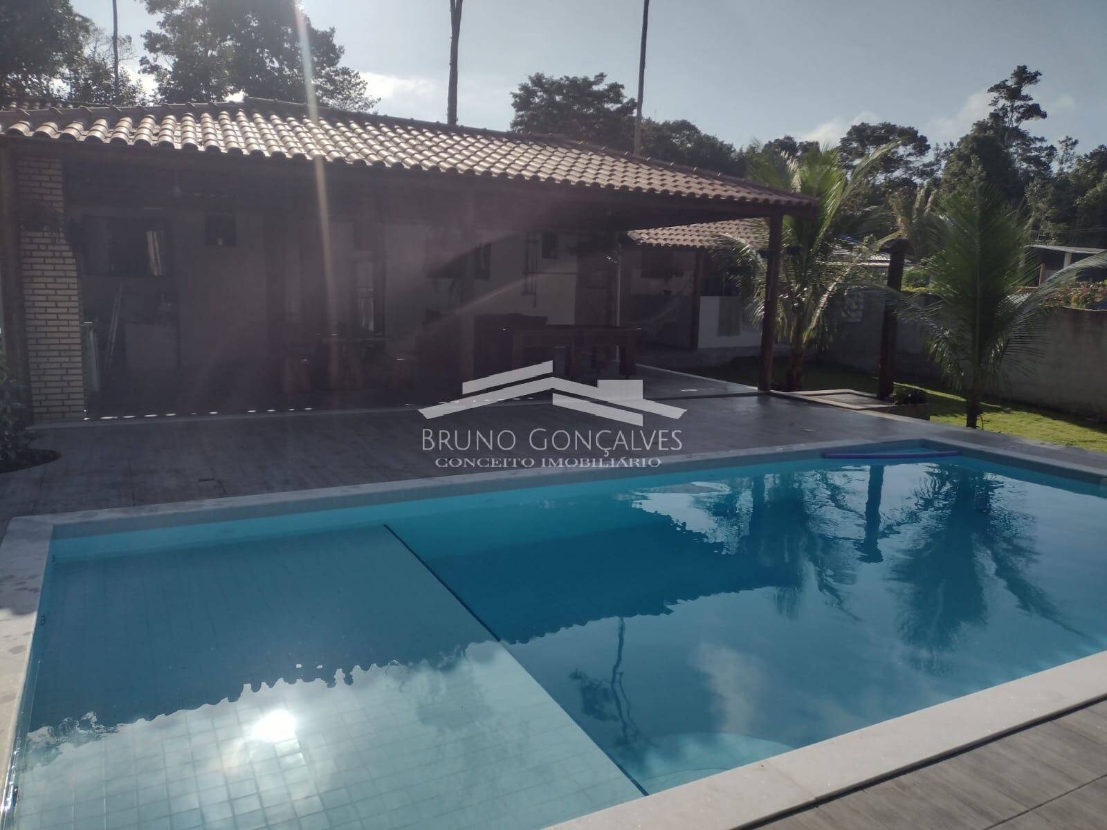 Casa à venda com 4 quartos, 200m² - Foto 26