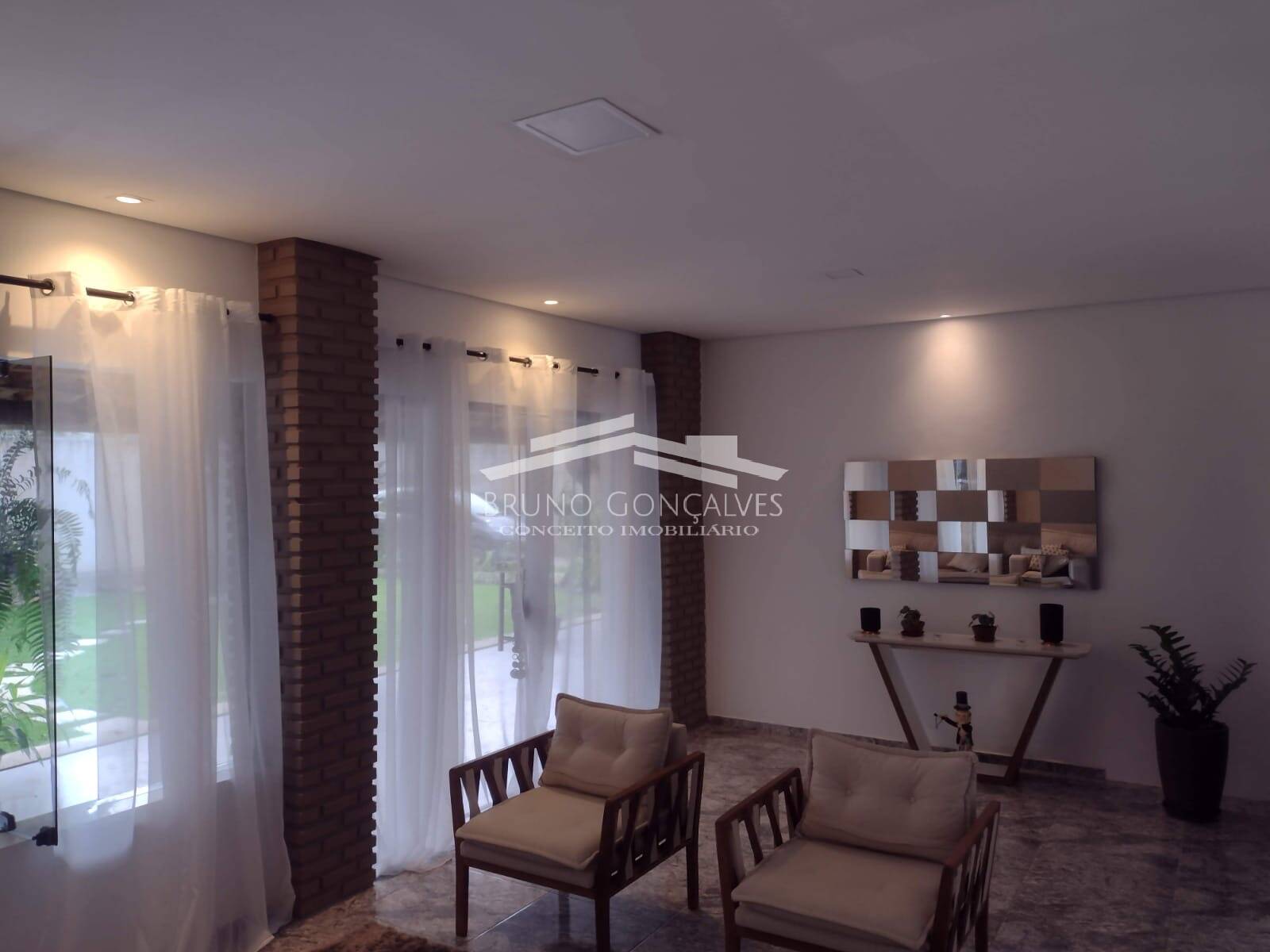 Casa à venda com 4 quartos, 200m² - Foto 37
